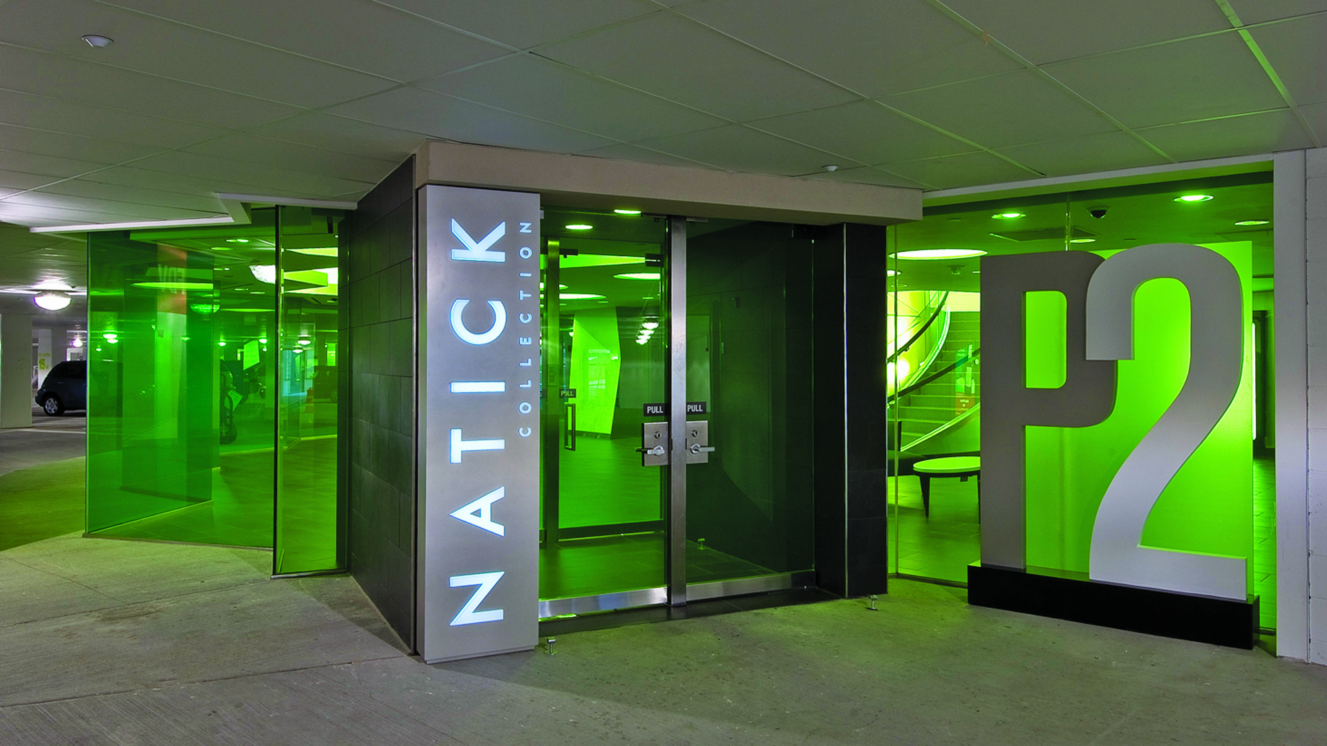 Natick Mall (Interior)