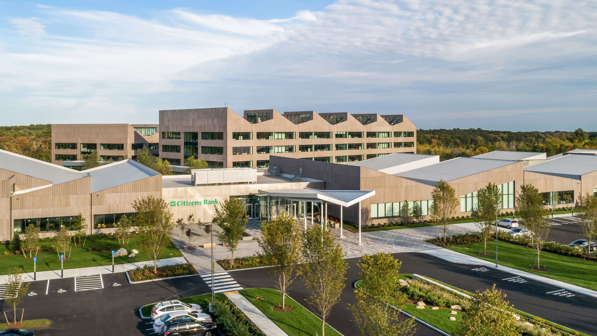 CITIZENS BANK Corporate Campus - Dimeo Construction Company