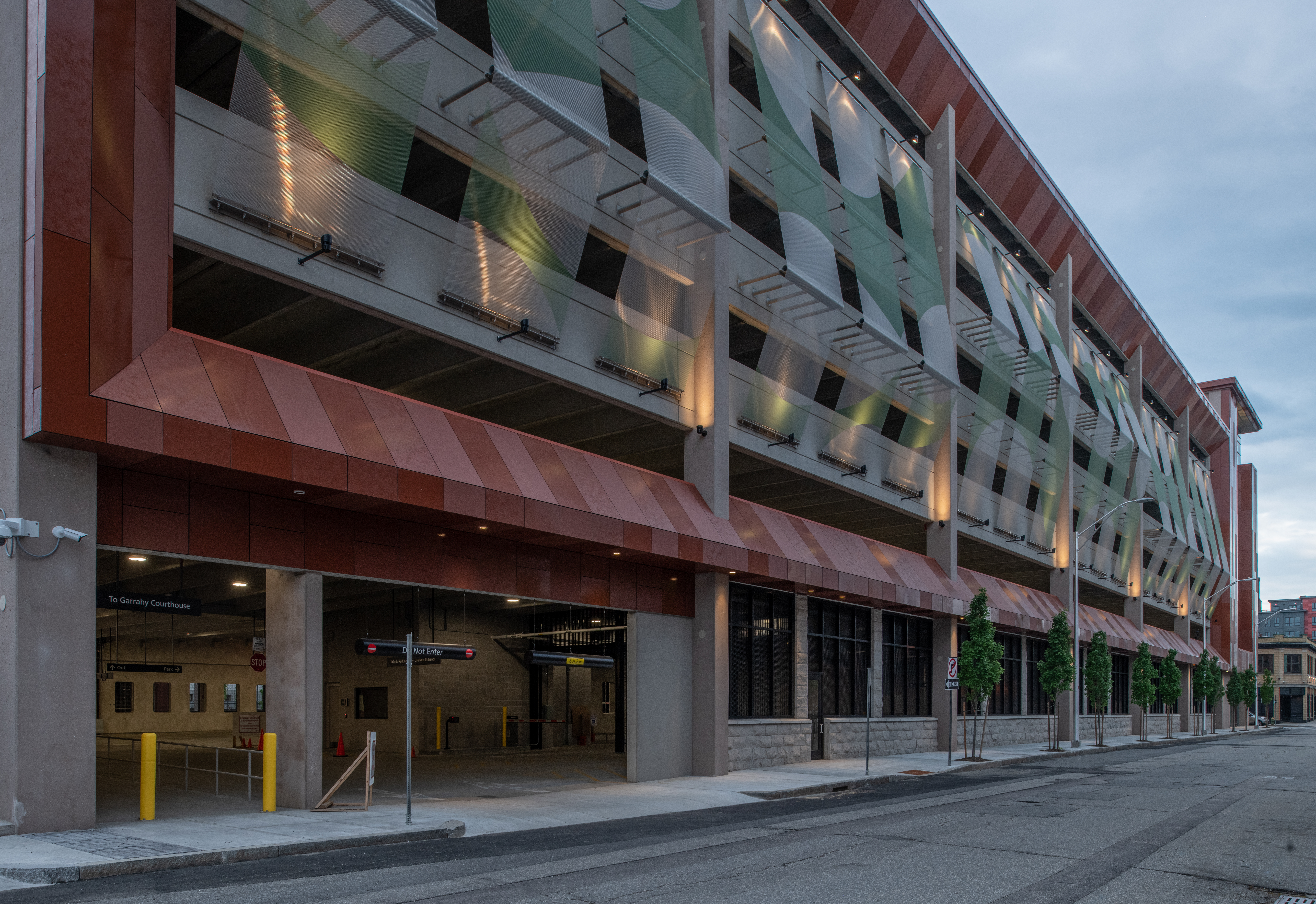 Garrahy Courthouse Parking Garage_3