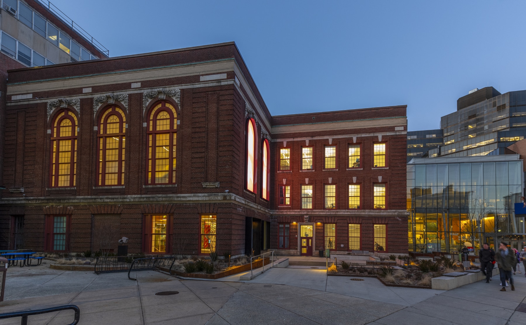 MassArt Art Museum, Bakalar & Paine Galleries_15 (1)