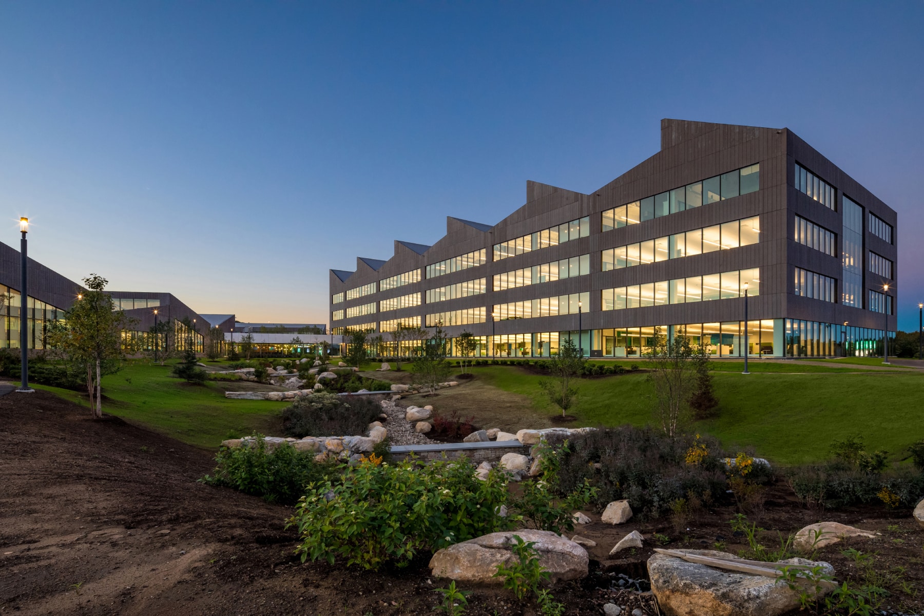 Citizens - Corporate Campus_exterior twilight (1)